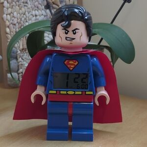 LEGO DC Comics Super Heroes Superman  Minifigure Light Up Alarm Clock